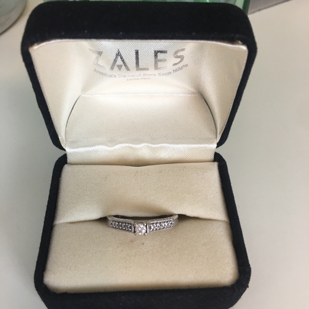 ZALES Sterling Silver Cubic Zirconia Ladies Ring - White
